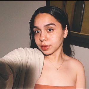 Meet your Posher, Vanessa